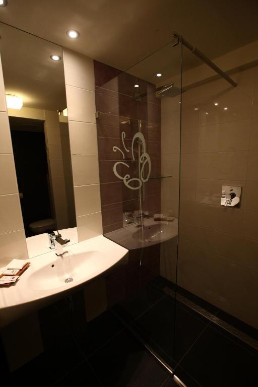 Gunaras Resort Spa Hotel Dombóvár Εξωτερικό φωτογραφία