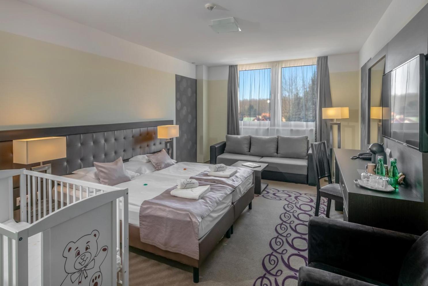 Gunaras Resort Spa Hotel Dombóvár Εξωτερικό φωτογραφία
