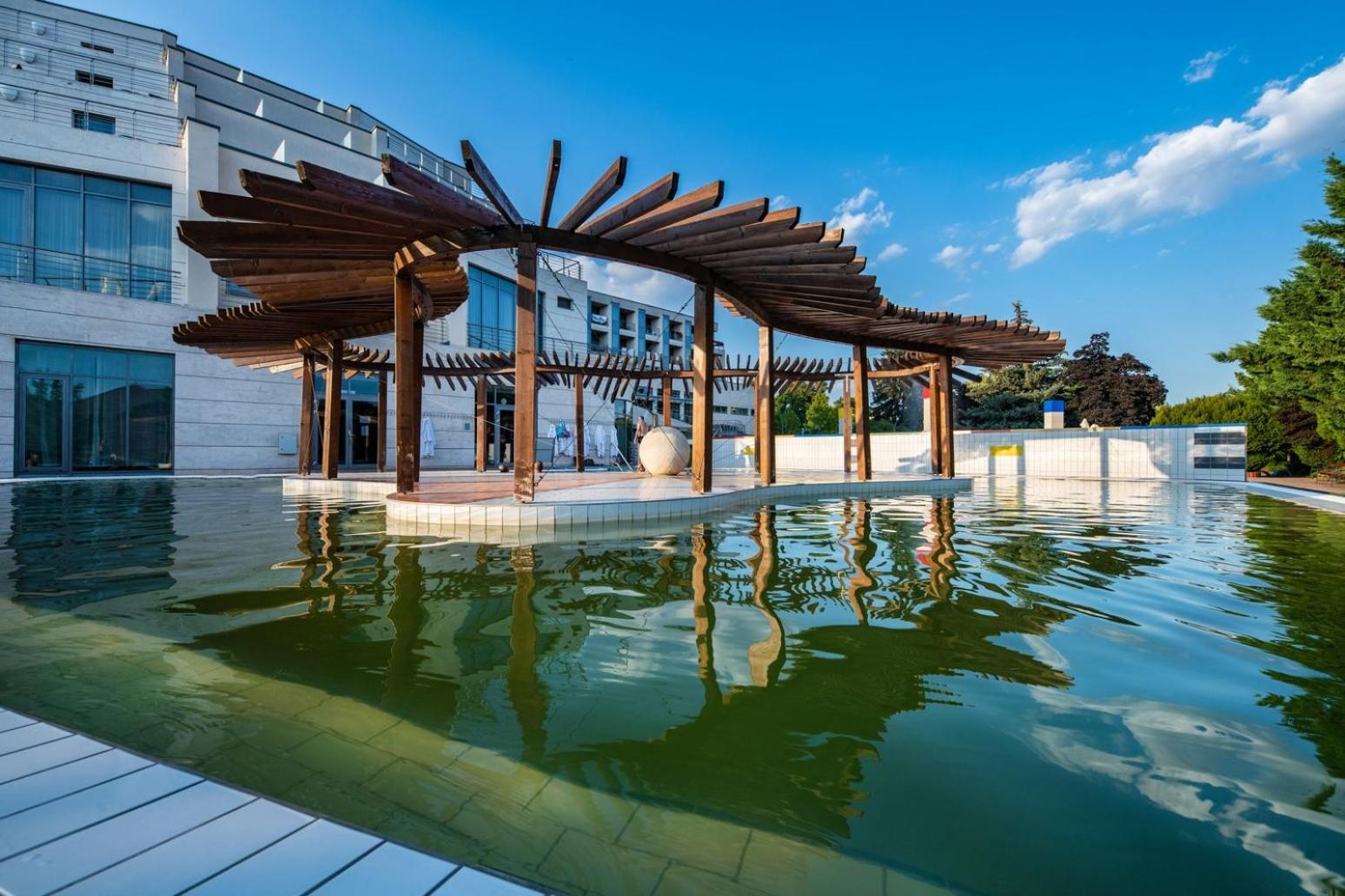 Gunaras Resort Spa Hotel Dombóvár Εξωτερικό φωτογραφία
