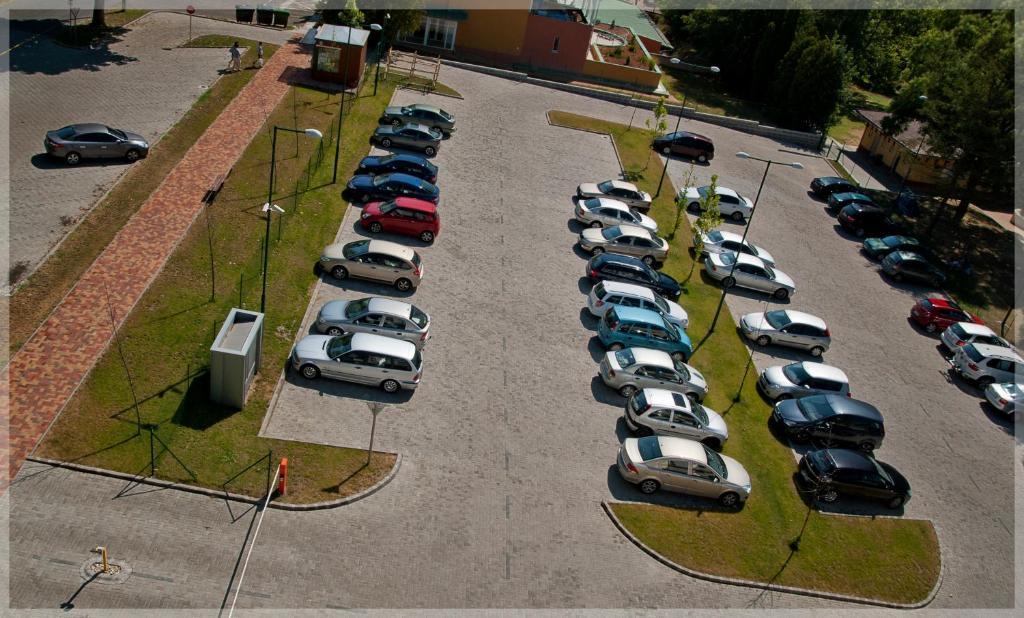Gunaras Resort Spa Hotel Dombóvár Εξωτερικό φωτογραφία