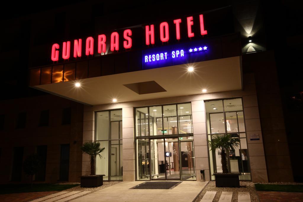 Gunaras Resort Spa Hotel Dombóvár Εξωτερικό φωτογραφία