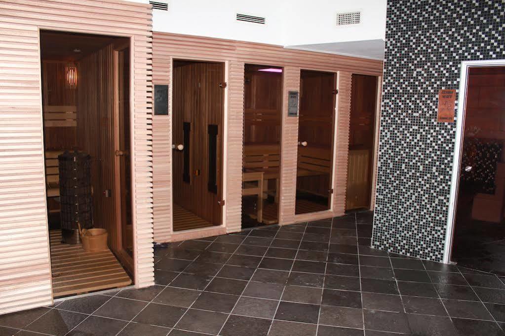 Gunaras Resort Spa Hotel Dombóvár Εξωτερικό φωτογραφία